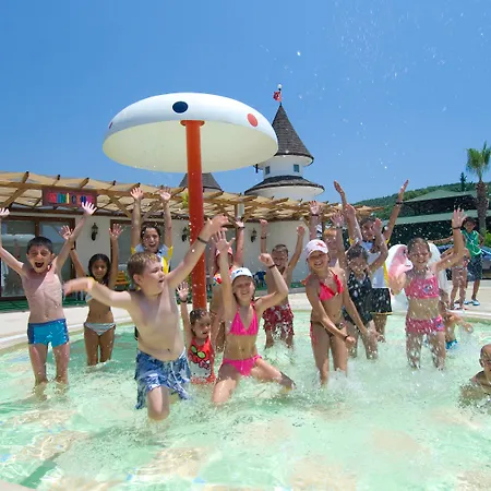 Otel Club Doganay Konaklı