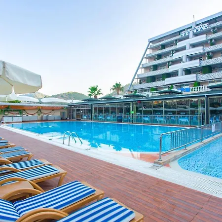 Club Doganay 5* 코나키