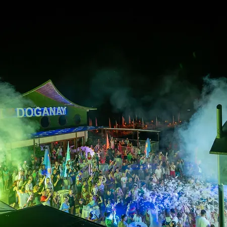 Club Doganay 호텔