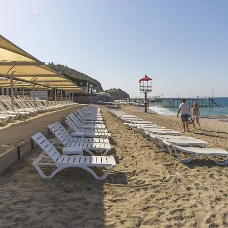 Hotel Club Doganay